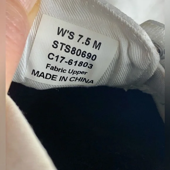 SPERRY Top Slider - Picture 7 of 7